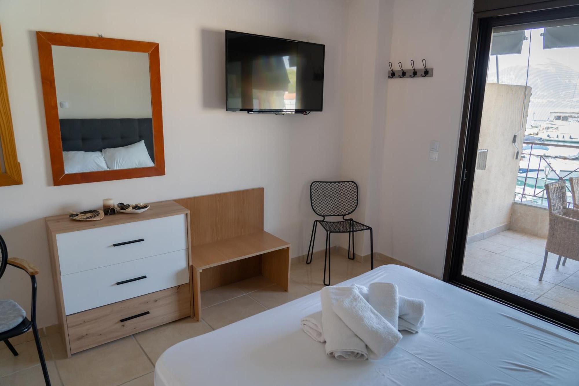 Prego Living Apartments Vathi  Esterno foto