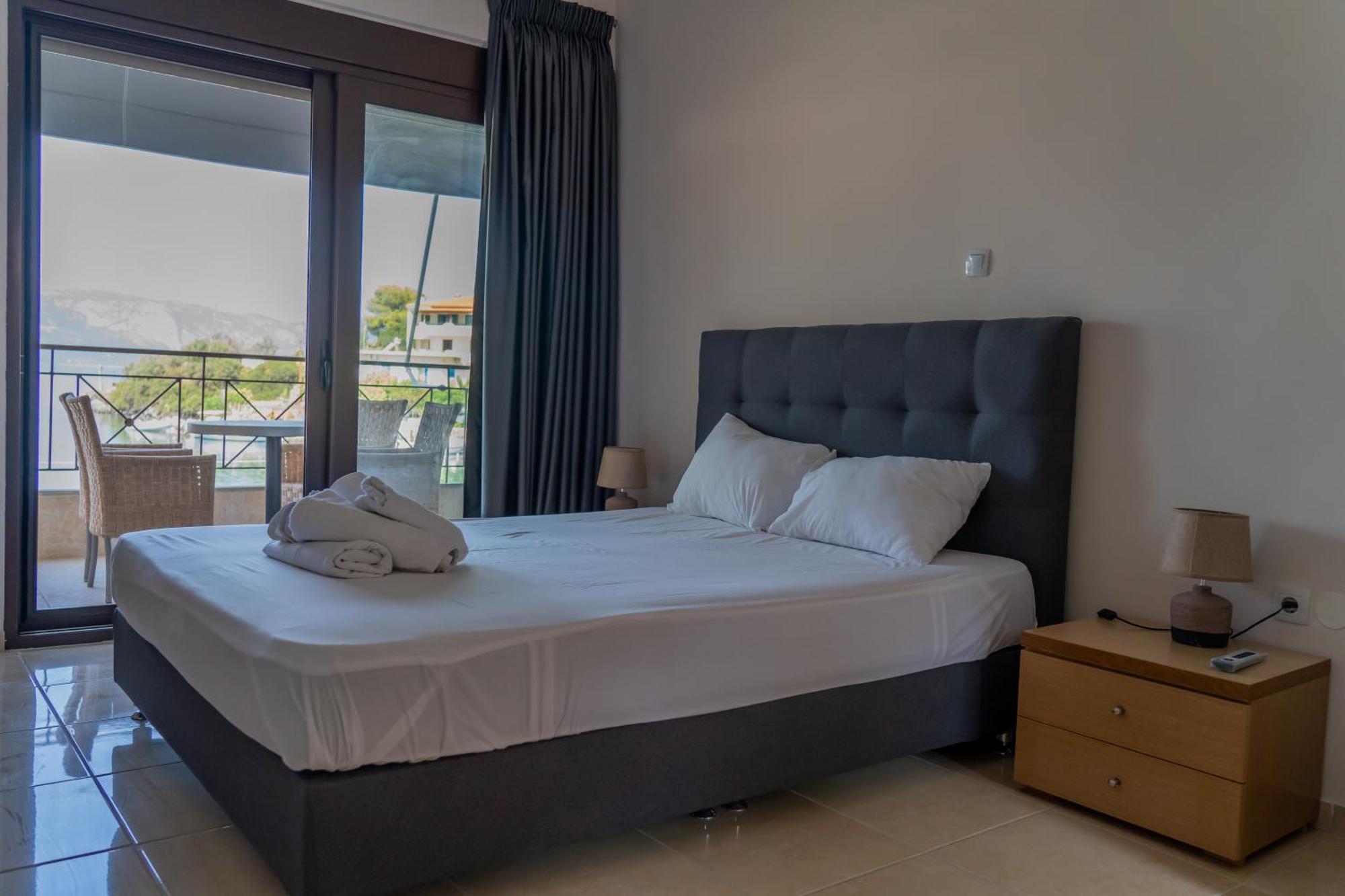 Prego Living Apartments Vathi  Esterno foto