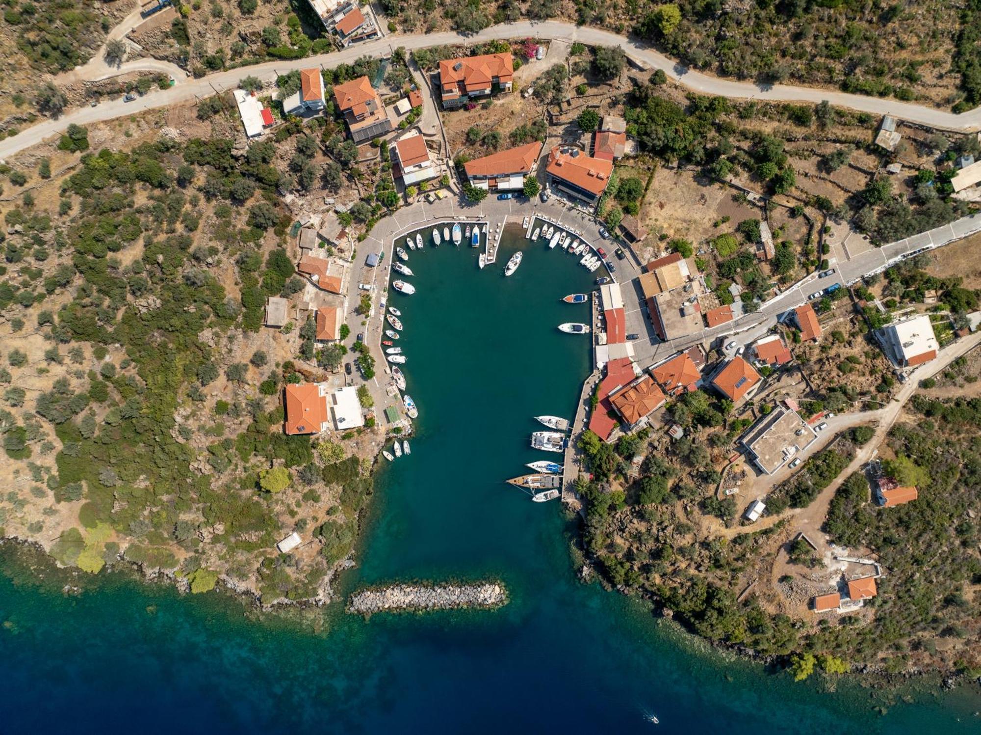 Prego Living Apartments Vathi  Esterno foto